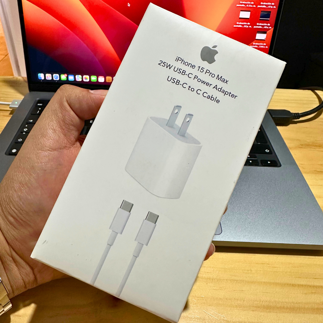 Cargador Apple USB-C para iPhone 15 Series 25W